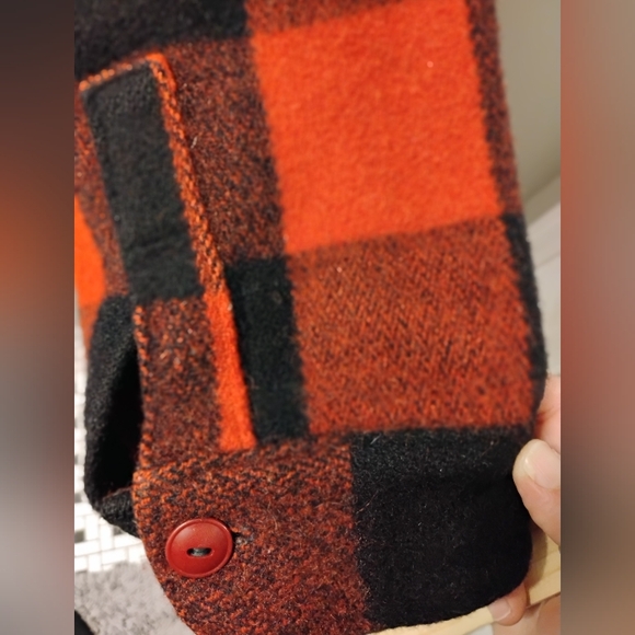 Vintage Women’s Woolrich Buffalo Plaid Heavy Wool Shirt Jacket Size: 16 (Large) - Picture 11 of 12